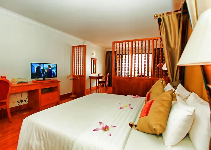 Angkor Century & Siem Reap