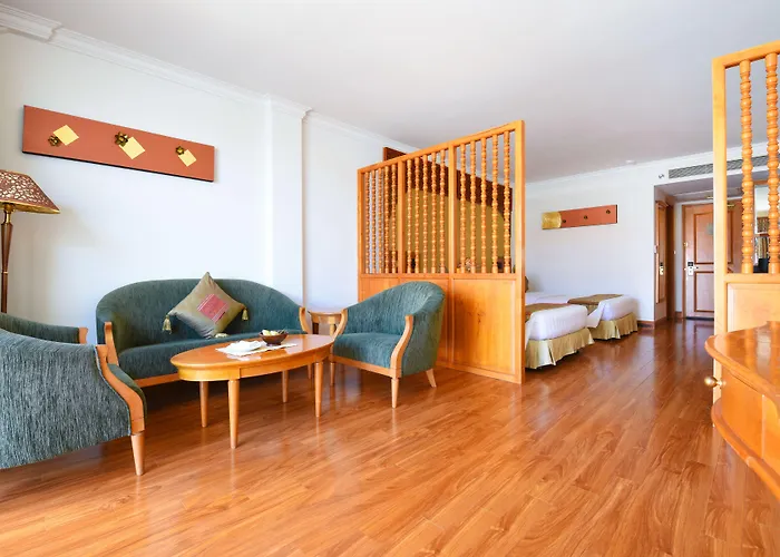 Angkor Century & 5* Siem Reap