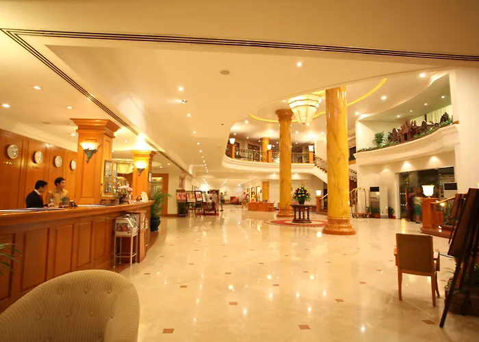 Hotel Angkor Century &
