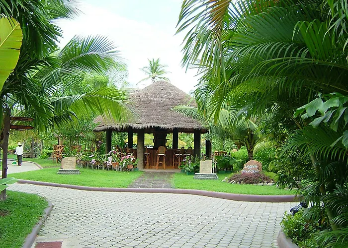 Hotel Angkor Century &