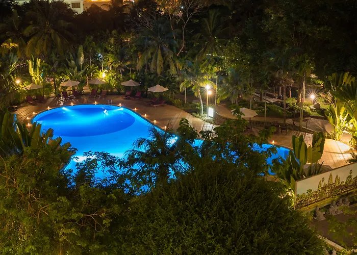 Hotel Angkor Century & 5*