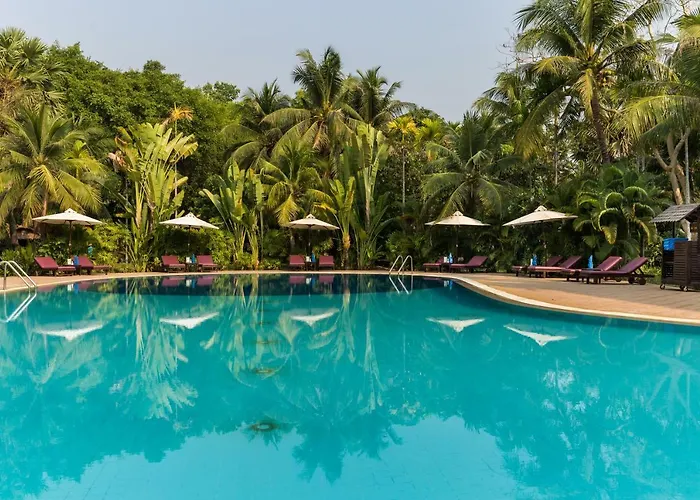 Angkor Century & 5*